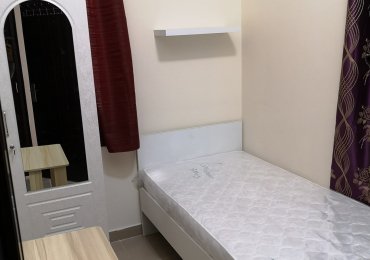 متاح بارتشن بشباك لفرد واحد غير مدخن بعجمان الجرف الحميدية